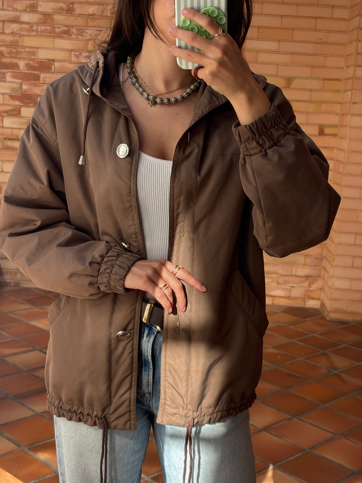 Casaco Vintage Castanho com Capuz