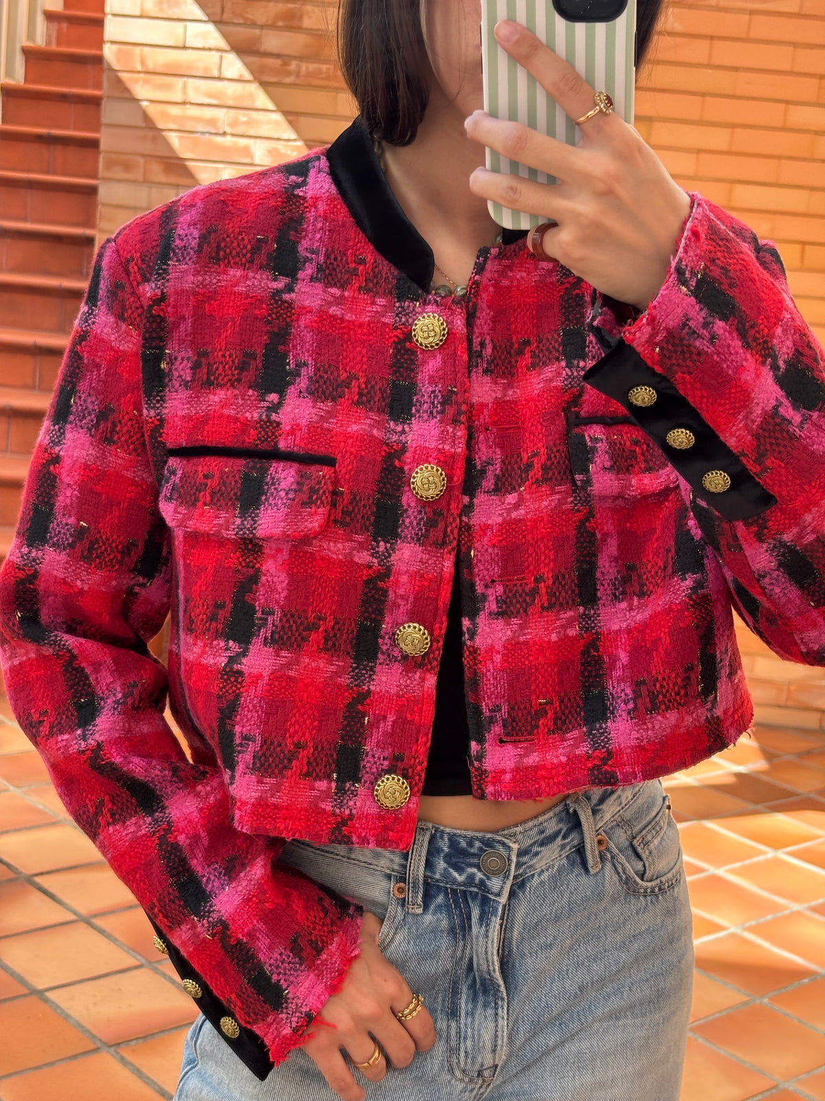Casaco Curto Tweed Vermelho e Rosa Attentif Paris