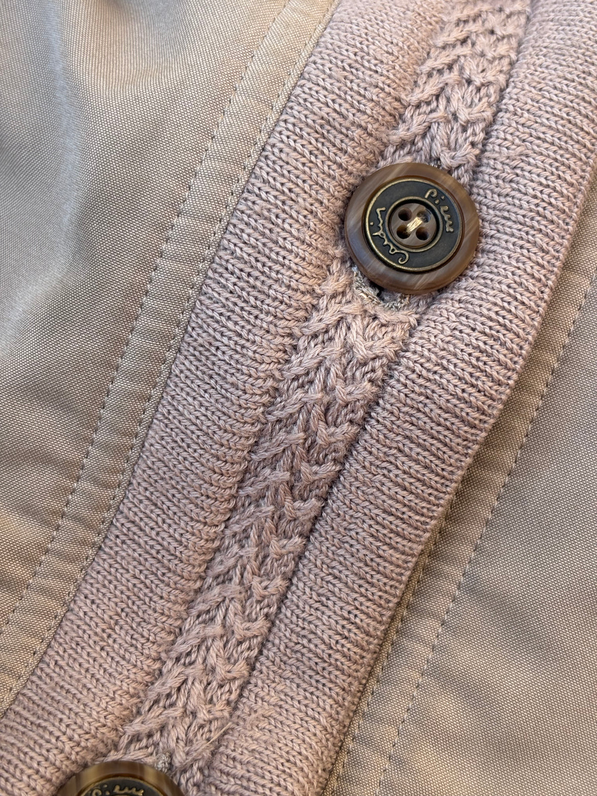 Cardigan Pierre Cardin Bege com Tricot