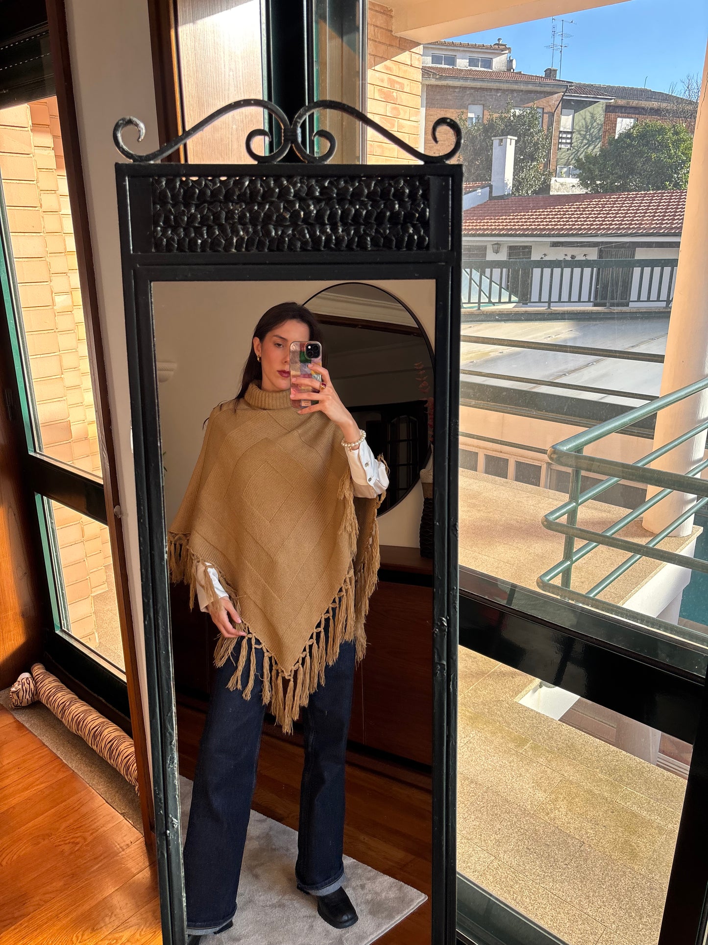 Poncho Bege