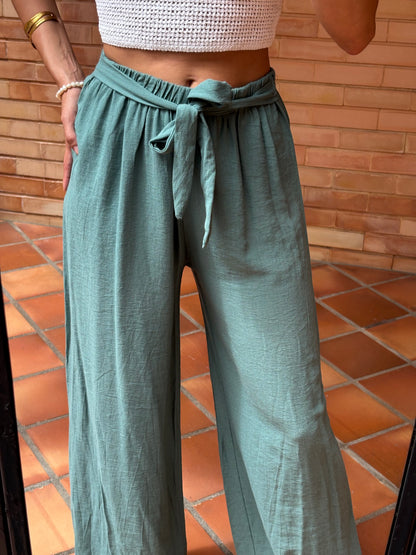 Calças Turquesa Fluidas