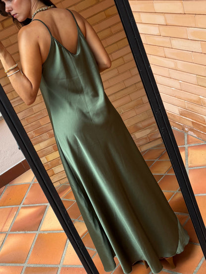 Vestido Cetim Verde Musgo