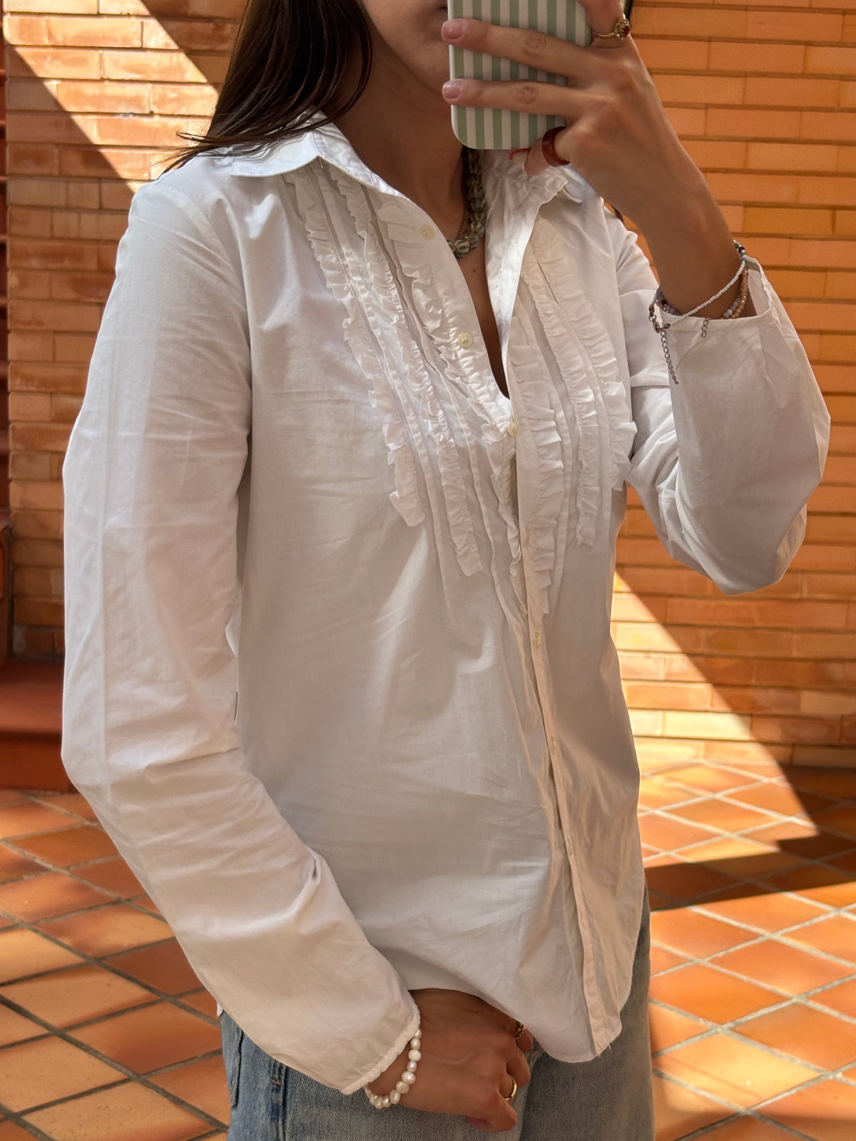Camisa Branca com Folhos Zara