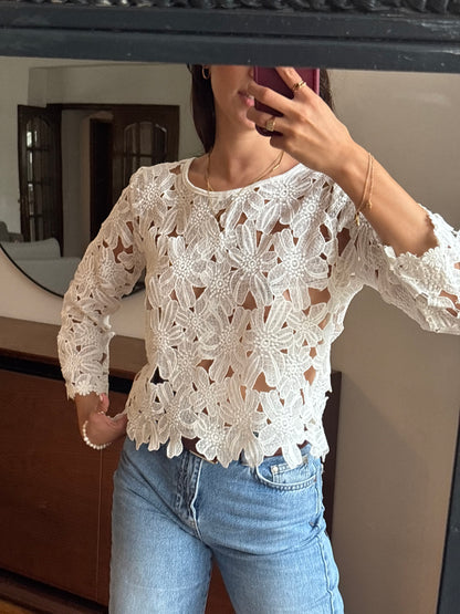 Blusa Floral Rendada