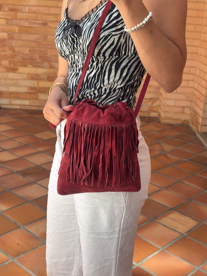 Mala Bucket Em Camurça Bordô