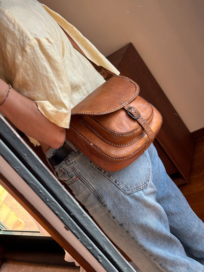 Mala Vintage Camel