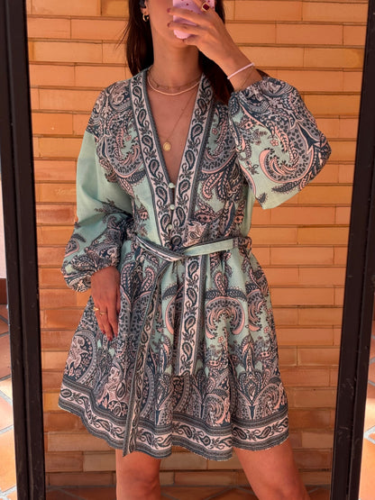 Vestido Curto Paisley Mochy