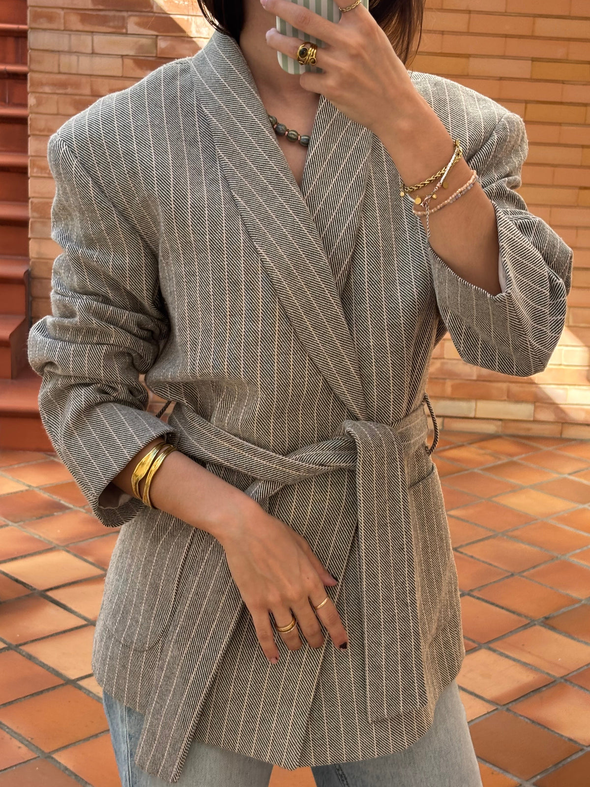 Blazer Oversized às Riscas com Cinto