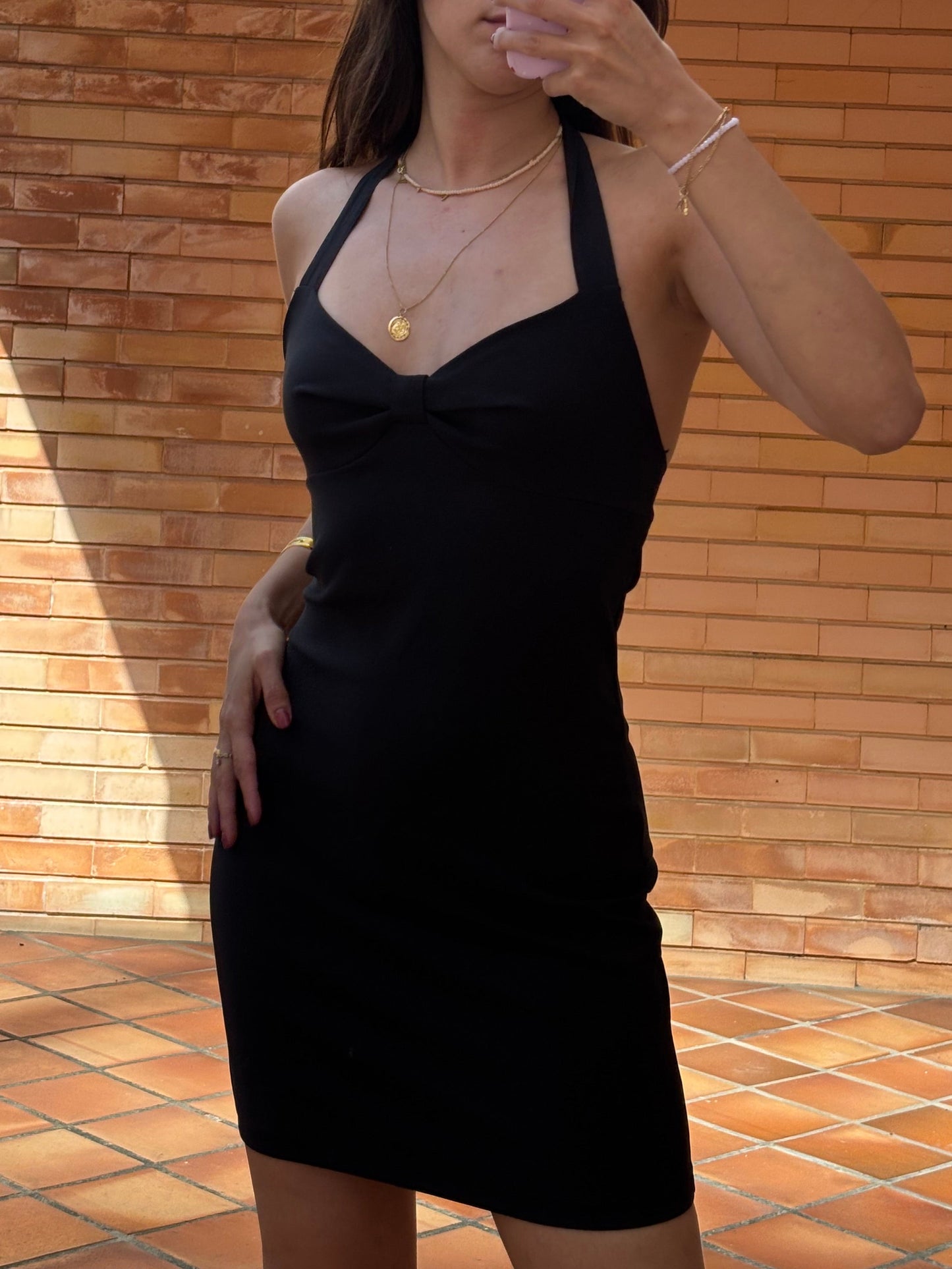 Vestido Preto Halter Com Laço