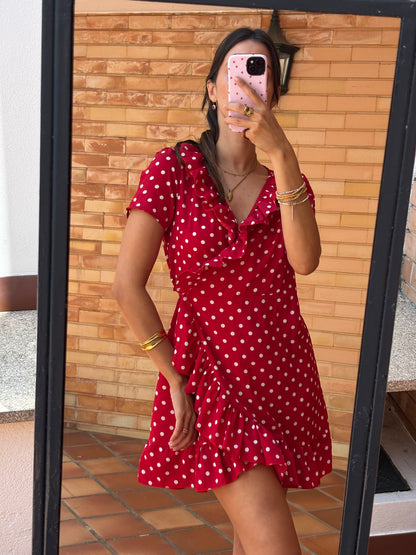 Vestido Vermelho com Bolinhas