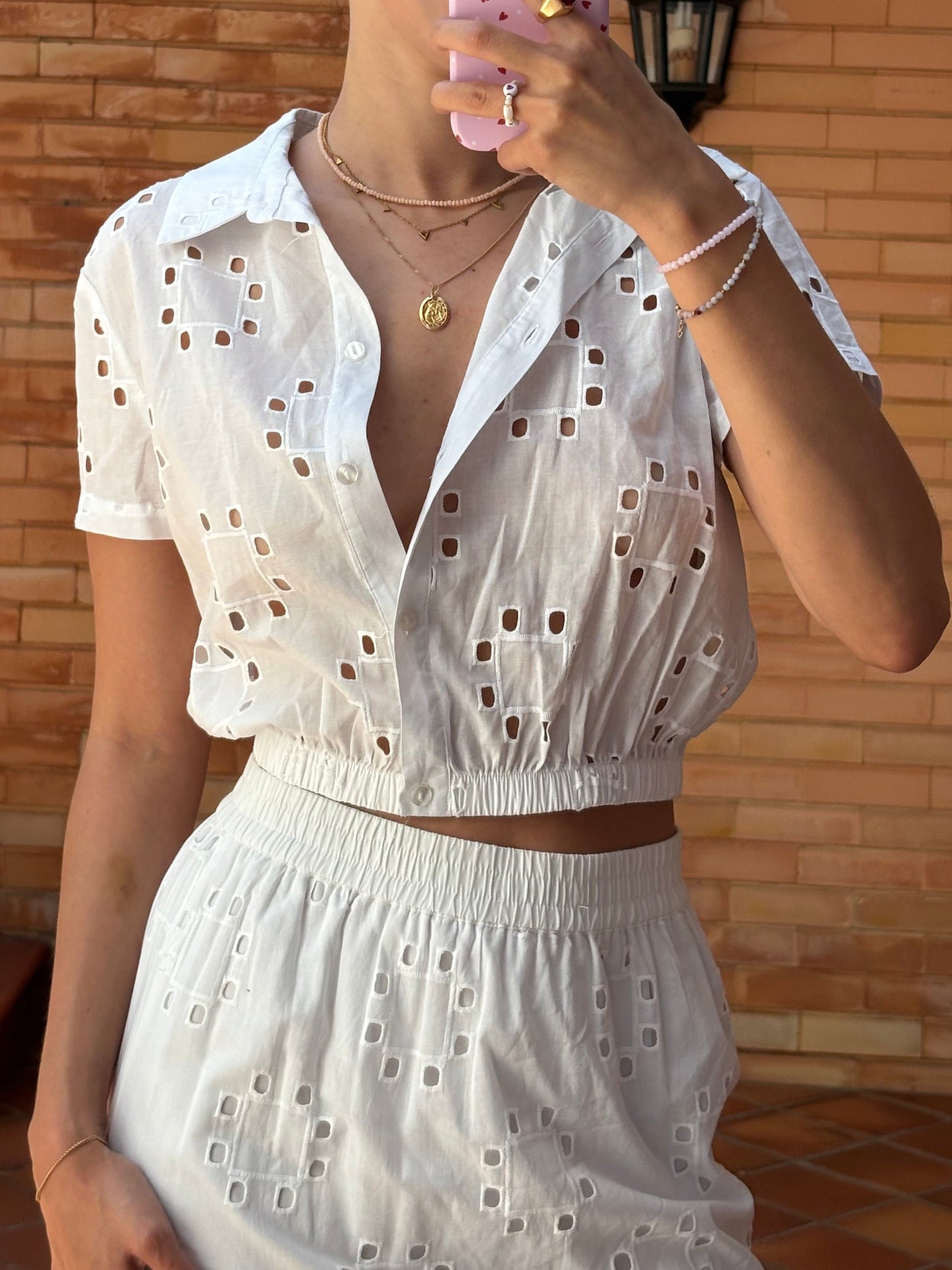 Conjunto 100% algodão Branco Bordado