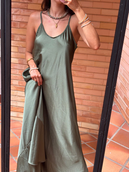 Vestido Cetim Verde Musgo