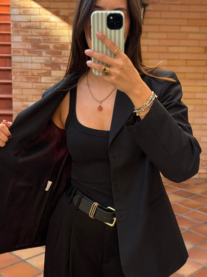 Blazer Preto Estruturado Com Forro Bordô
