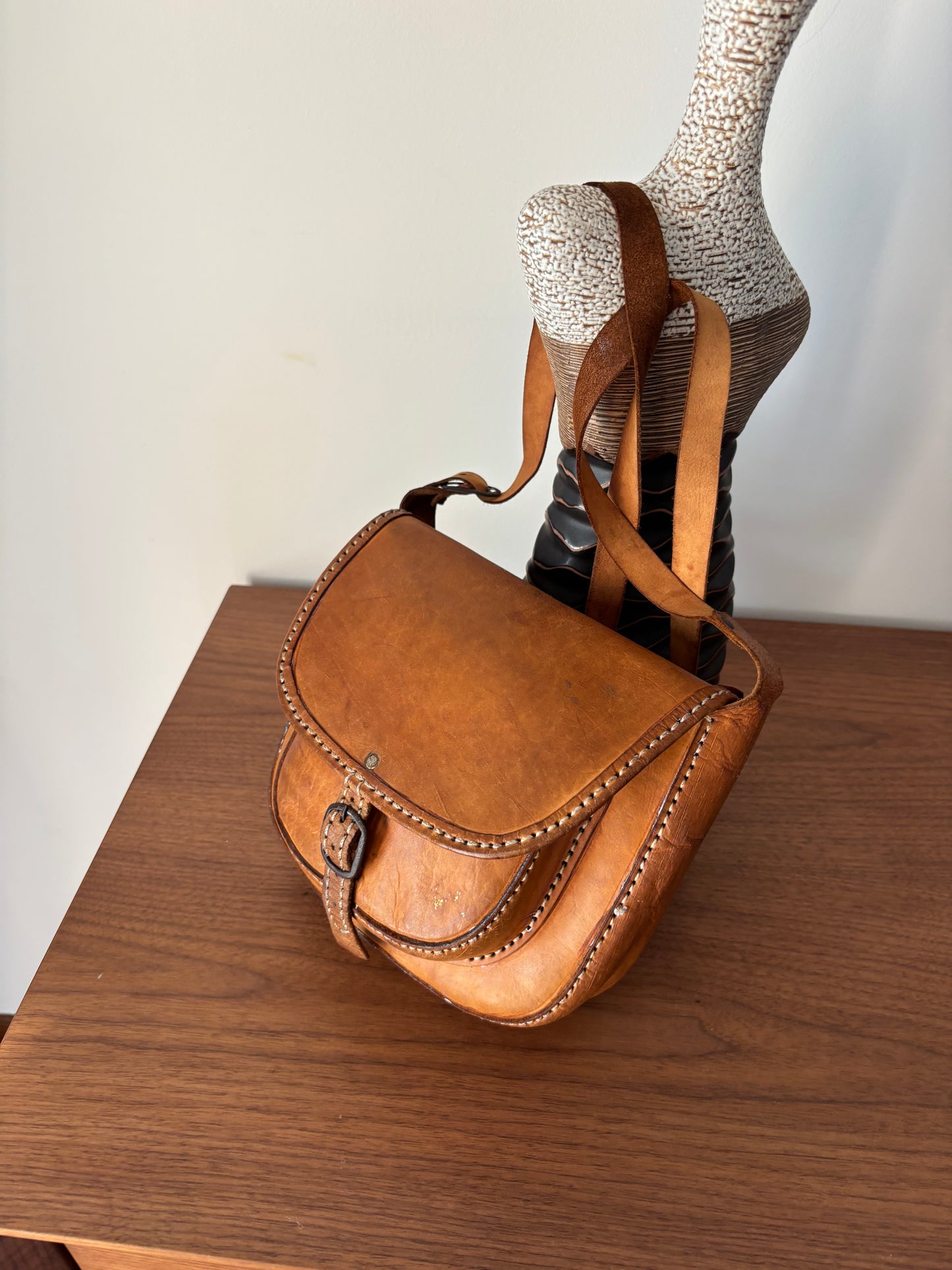 Mala Vintage Camel