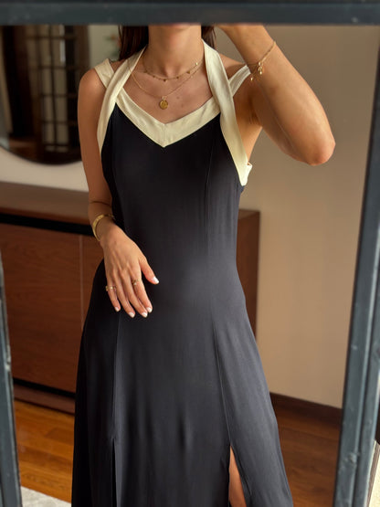 Vestido Midi Preto com Detalhe Creme