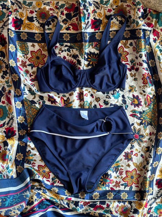 Bikini Vintage + Lenço