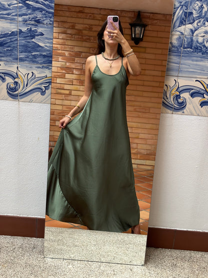 Vestido Cetim Verde Musgo
