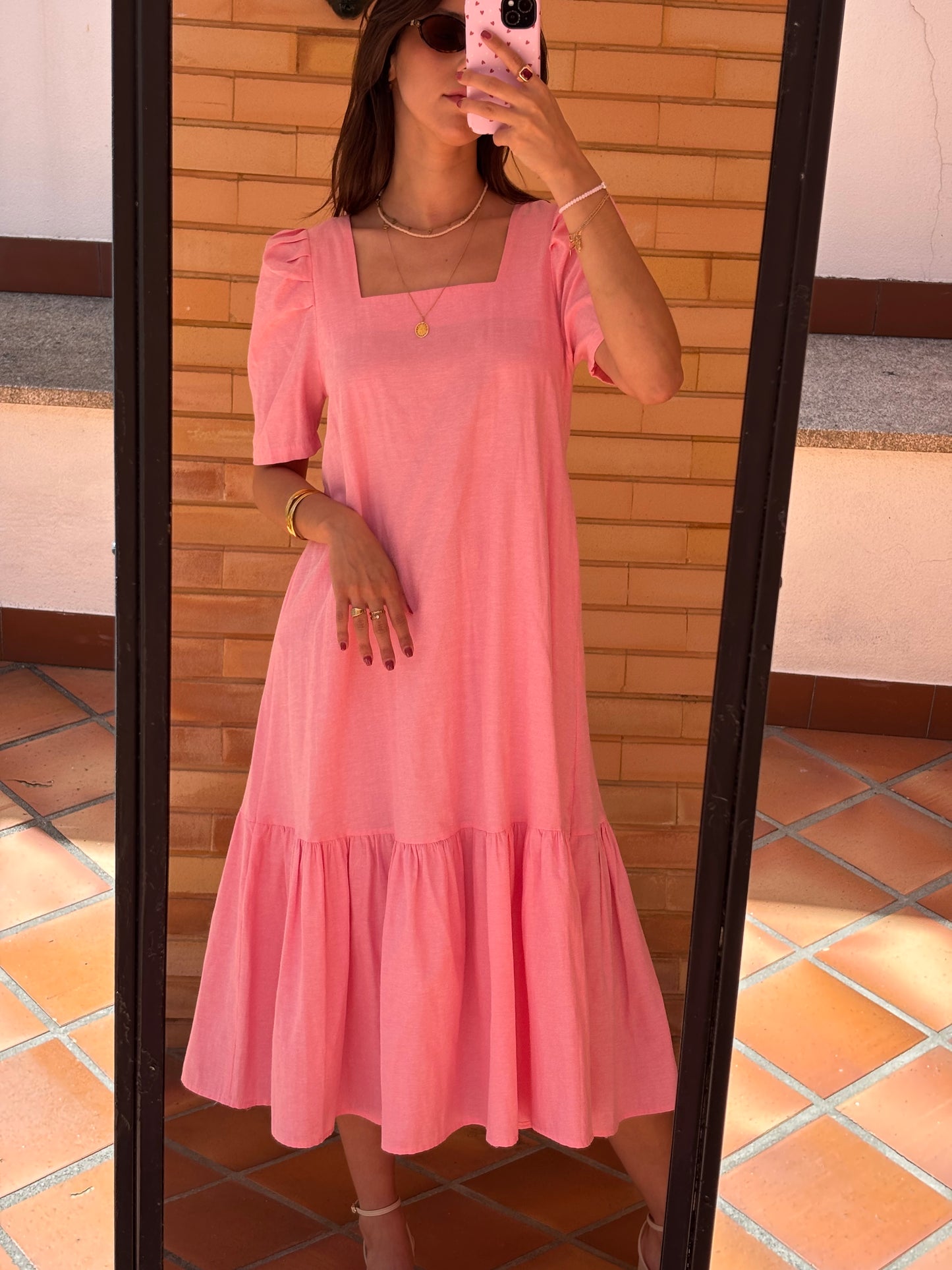 Vestido Midi com Bolsos