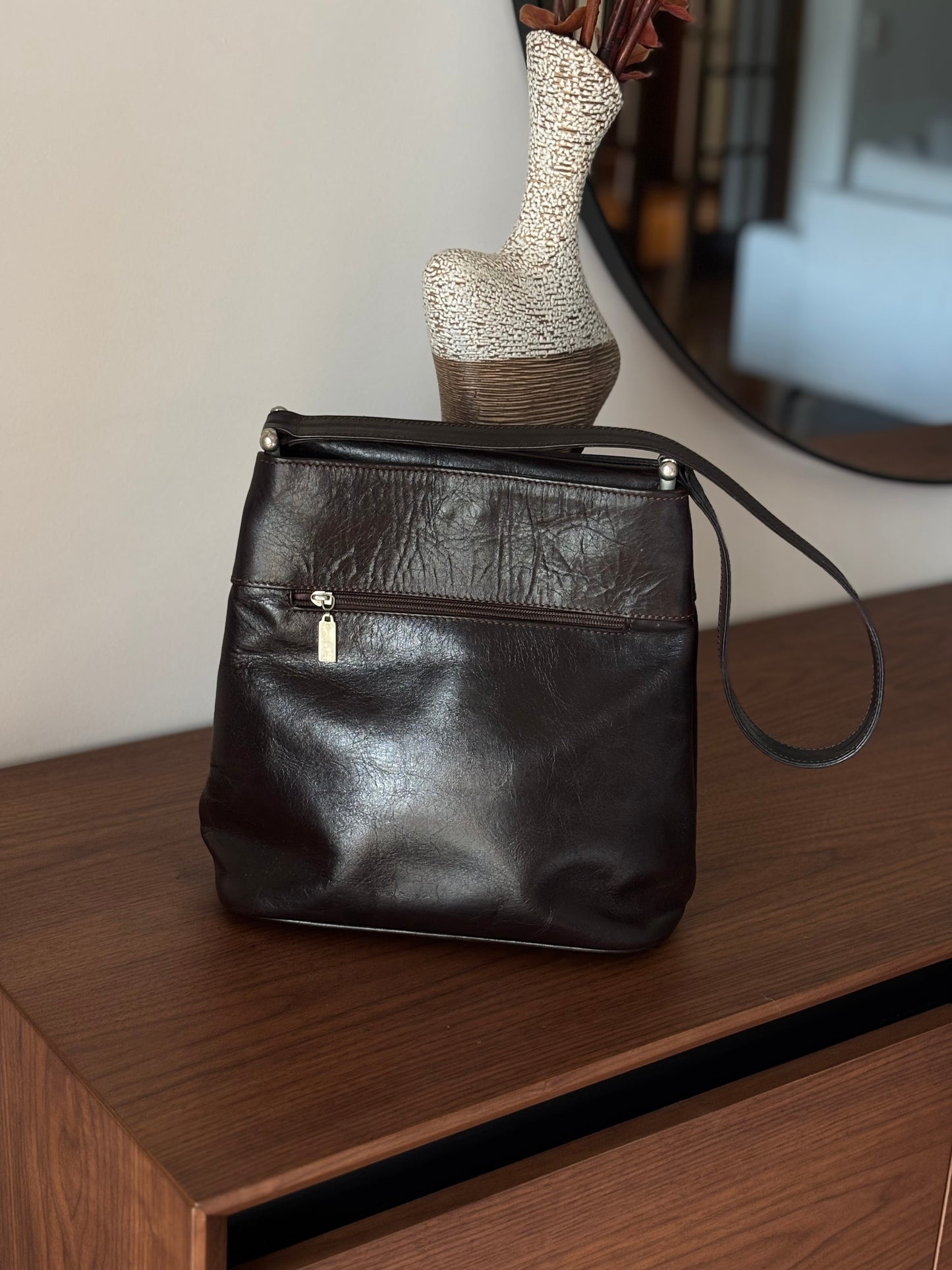 Mala Vintage Castanha em Pele