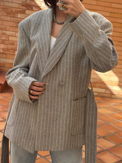 Blazer Oversized às Riscas com Cinto
