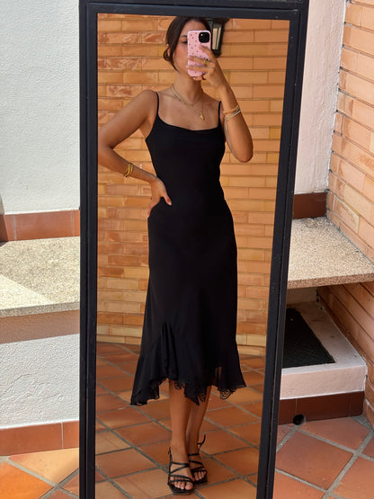 Vestido Preto Renda Mango