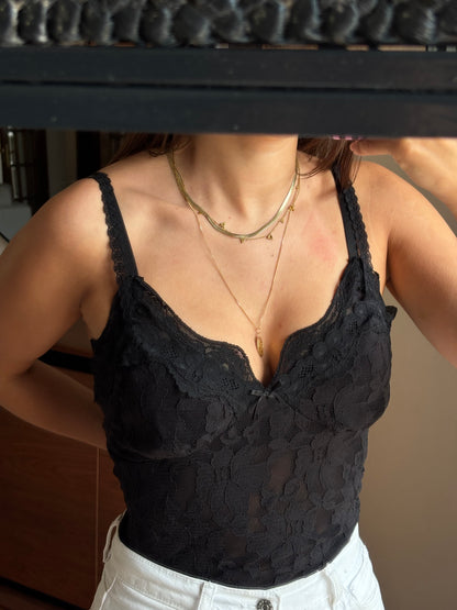 Top Renda floral Preto