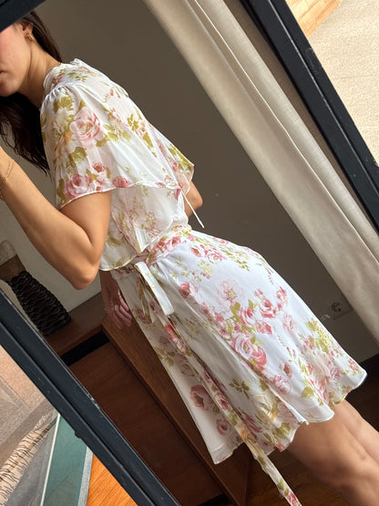 Vestido Floral Costas Abertas