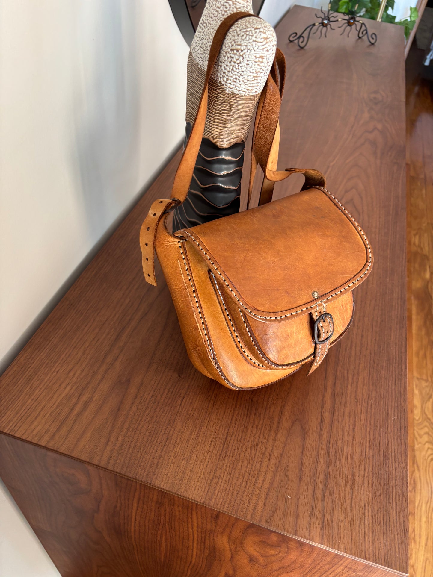Mala Vintage Camel
