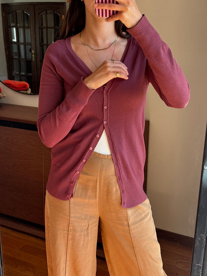 Cardigan Bordô Com Botões