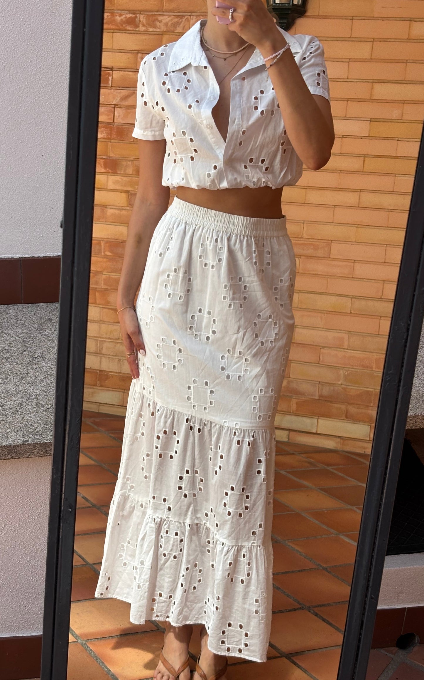 Conjunto 100% algodão Branco Bordado