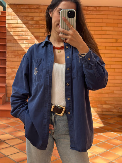 Camisa Azul-Marinho com Brasão Bordado