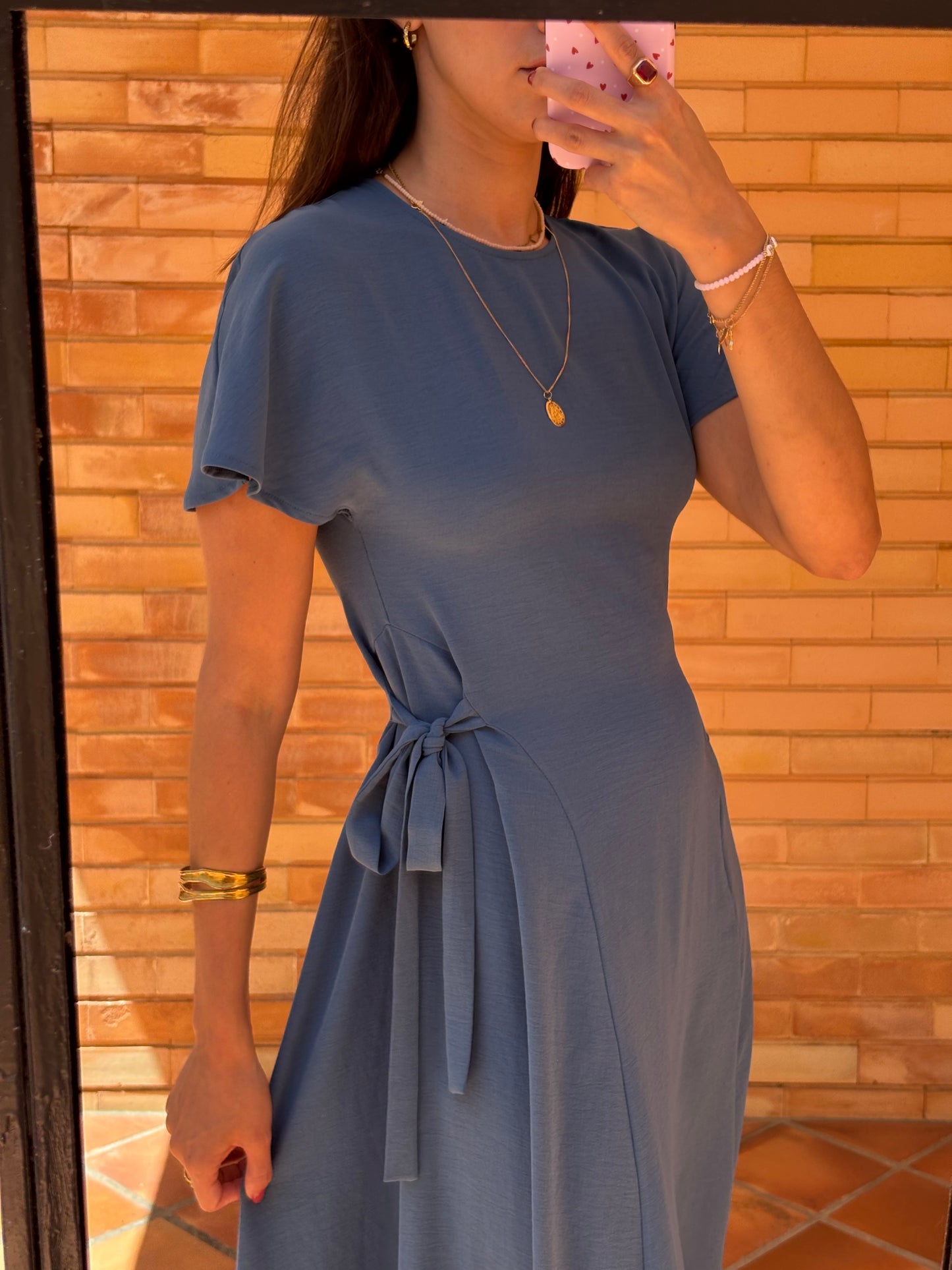 Vestido Midi Com Laço Lateral