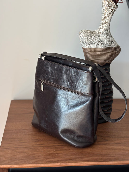 Mala Vintage Castanha em Pele