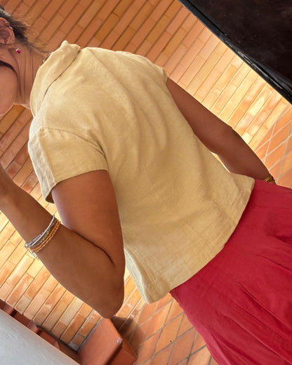 Camisa Bege Linho e Algodão Cintada