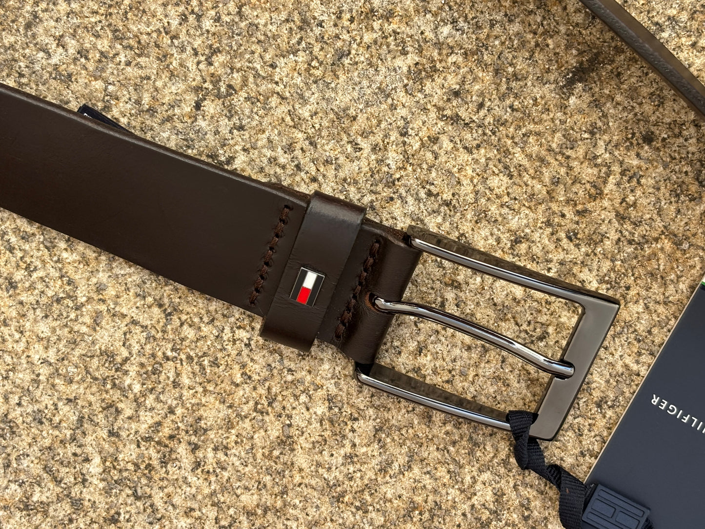 Cinto Tommy Hilfiger Castanho