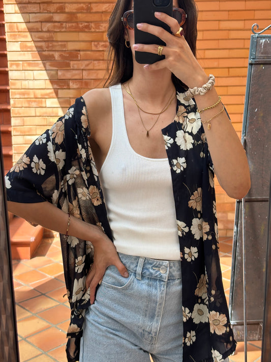 Camisa Preta Floral