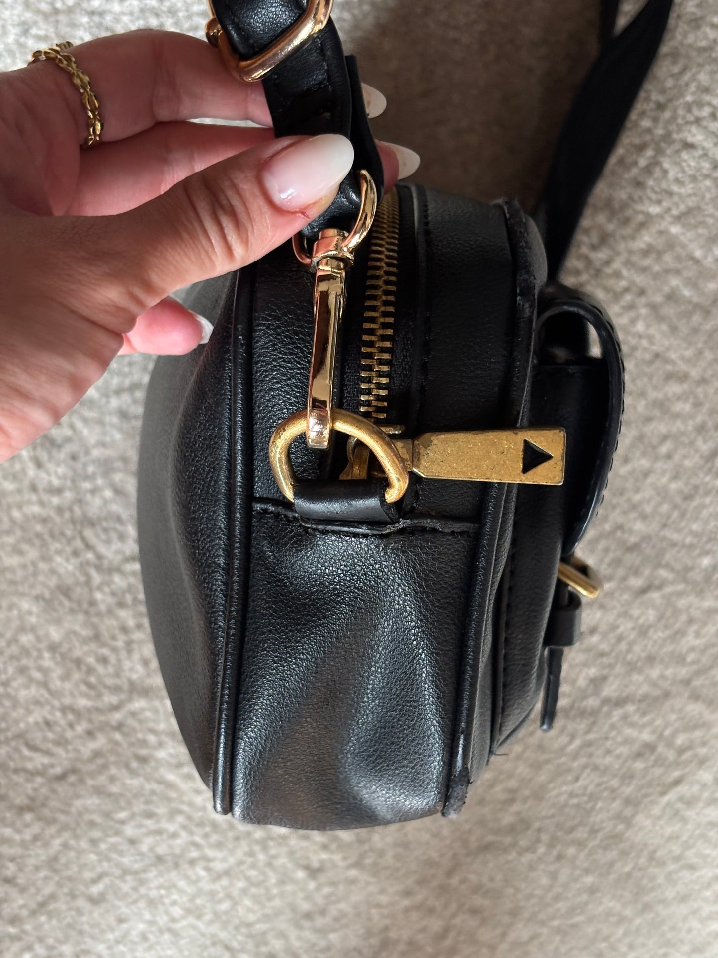 Mala Guess Pocket Preta