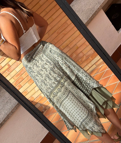 Saia Étnica Padrão Foulard Assimétrica