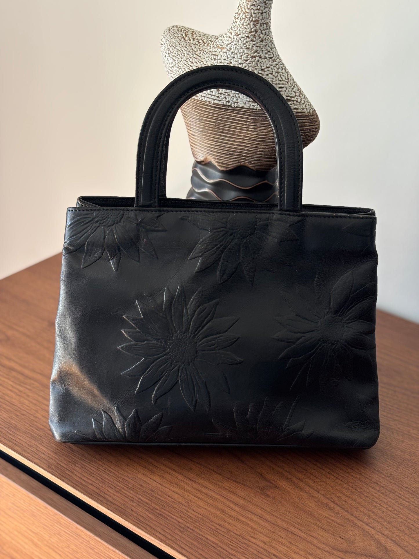 Mala Pele Vintage com Relevo