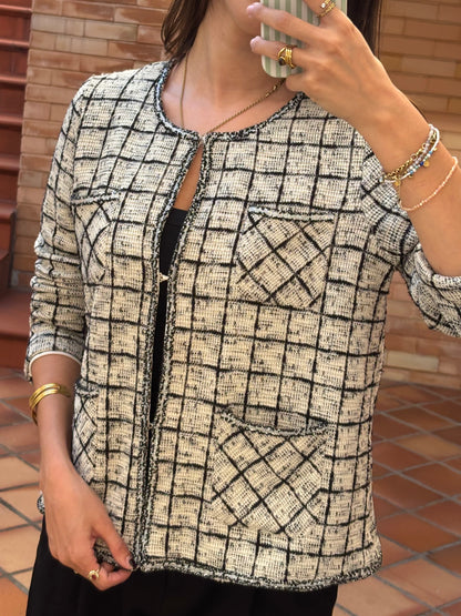 Blazer Xadrez Creme E Preto