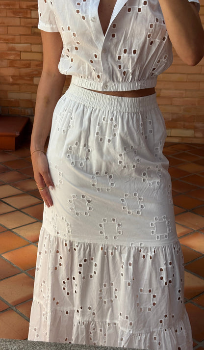 Conjunto 100% algodão Branco Bordado