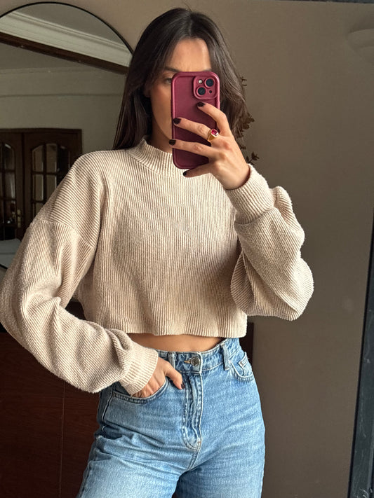 Cropped Knit Beige